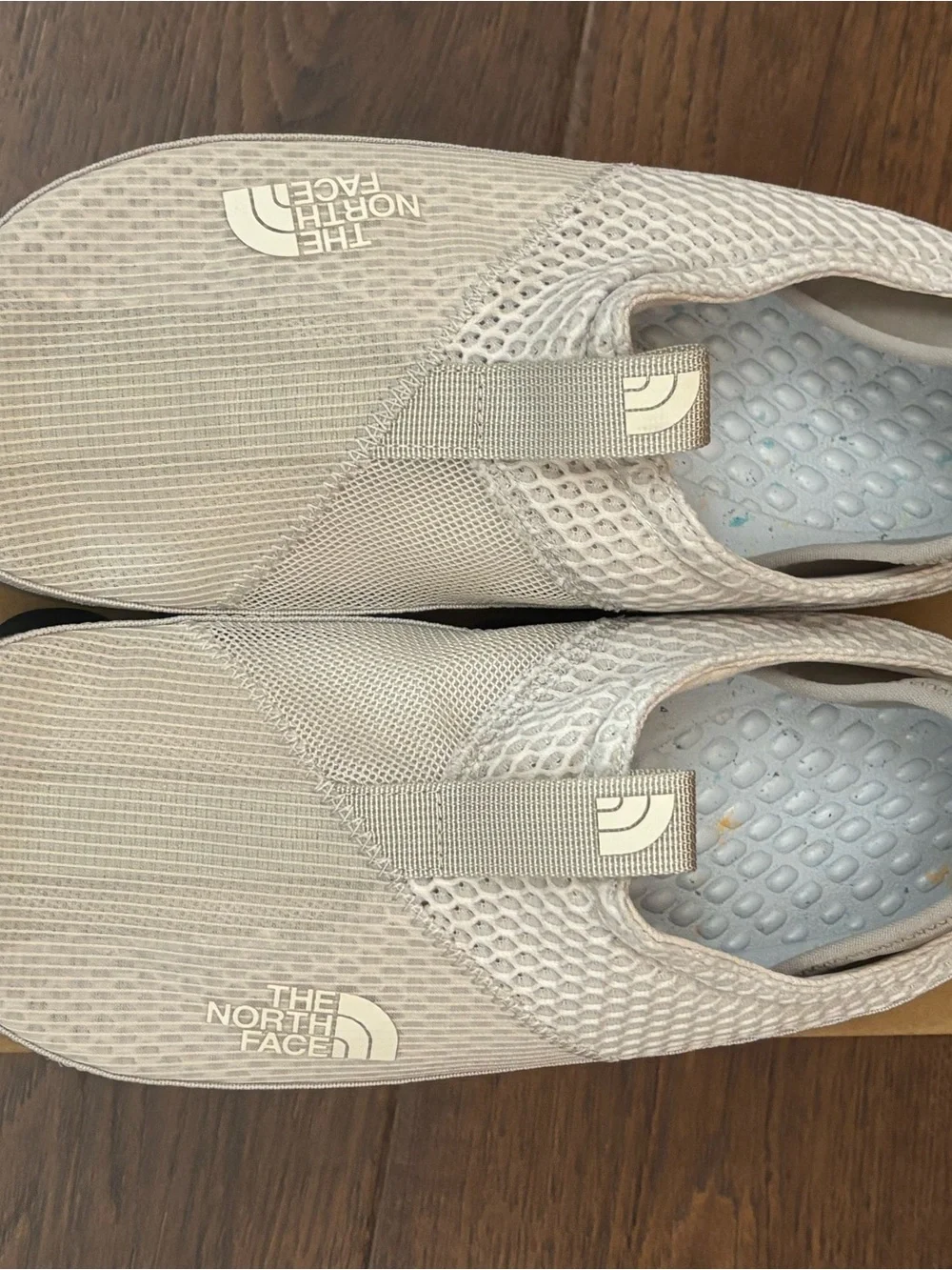 The North Face Base Camp Mule Slip-On Shoes - Men's 7 / Women's 9. NIB